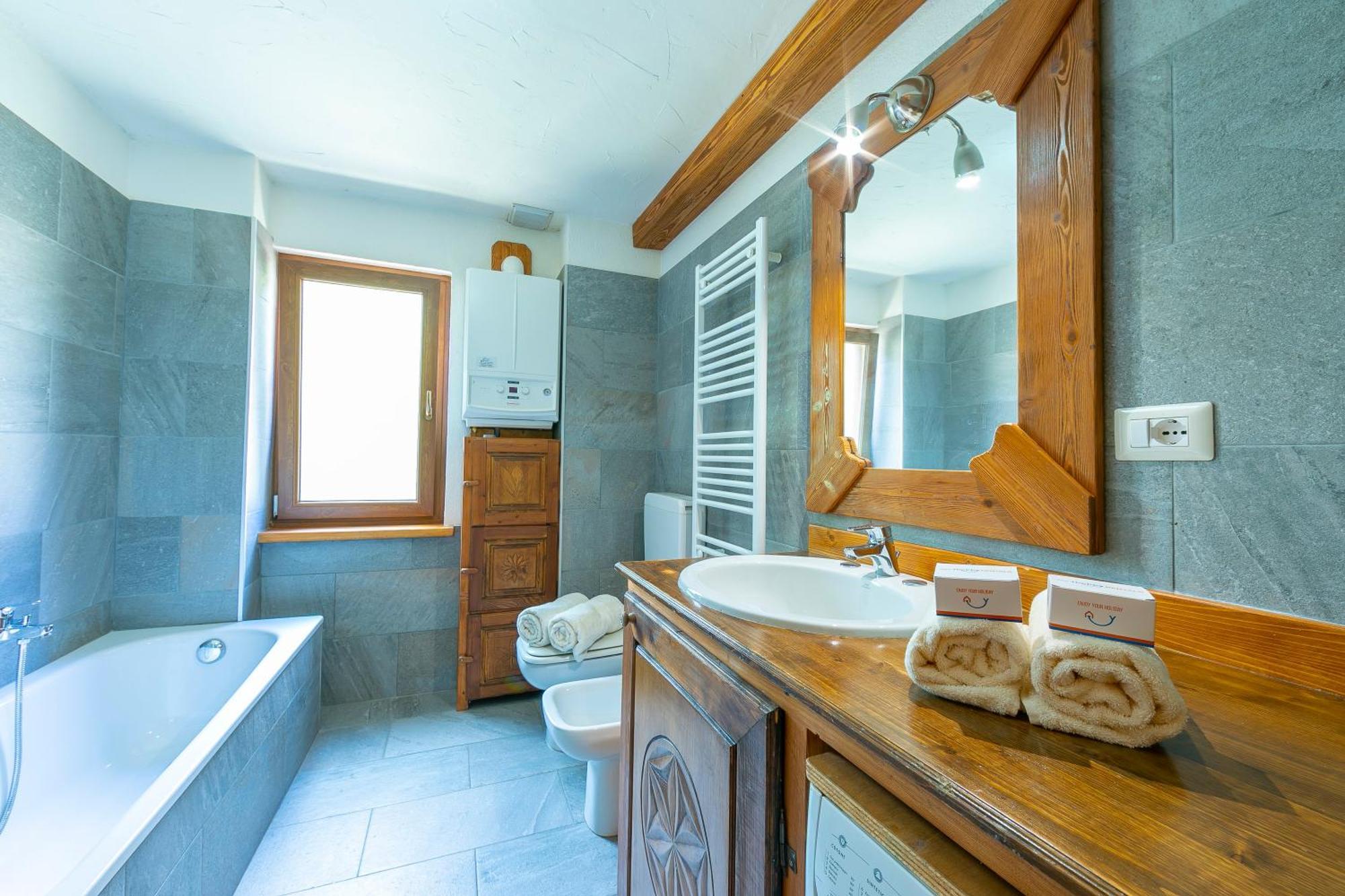 Miramonti 21 Ski In - Ski Out - Happy Rentals Oulx Εξωτερικό φωτογραφία